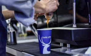 瑞幸咖啡起诉星巴克：碰瓷营销加烧钱的套路能否持续奏效？