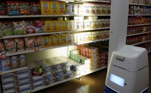 沃尔玛刚刚解雇了500家门店的扫货机器人：“还是人类好用！”