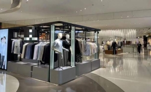 购物中心的“隐藏”流量宝地：「中岛生意」赚钱吗？